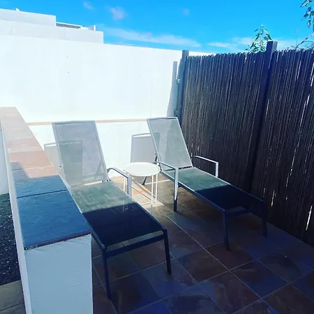 Διαμέρισμα Large Apartment! *