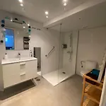 Large Apartment! * קוסטה טגוויסה